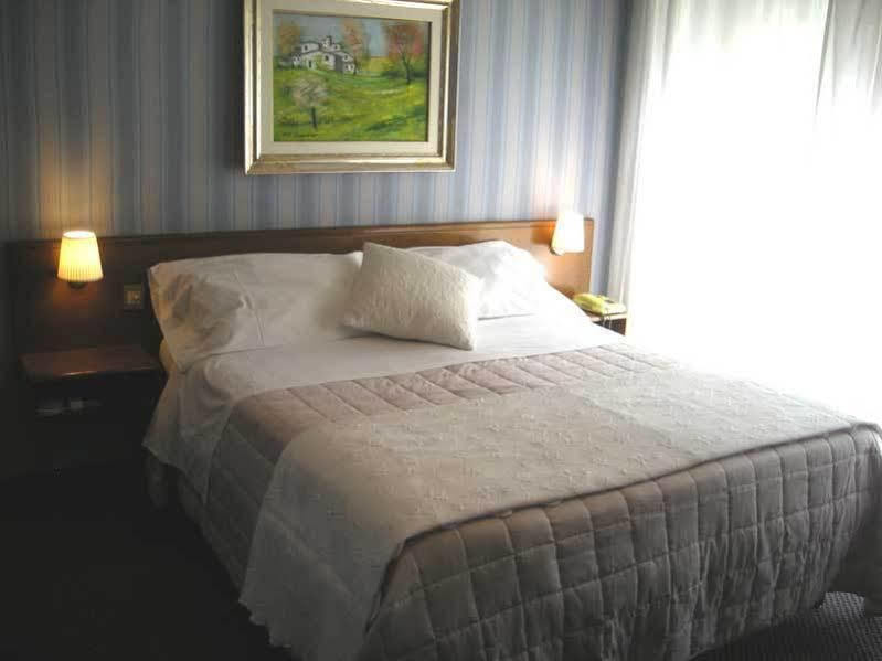 Hotel De La Ville Central Λατίνα Εξωτερικό φωτογραφία